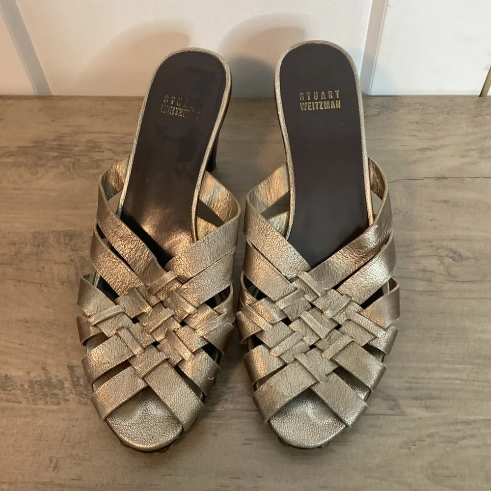 Stuart Weitzman | Dark Bronze Leather Woven Heeled Sandals - Clog Stud Style - 8 - Picture 3 of 8